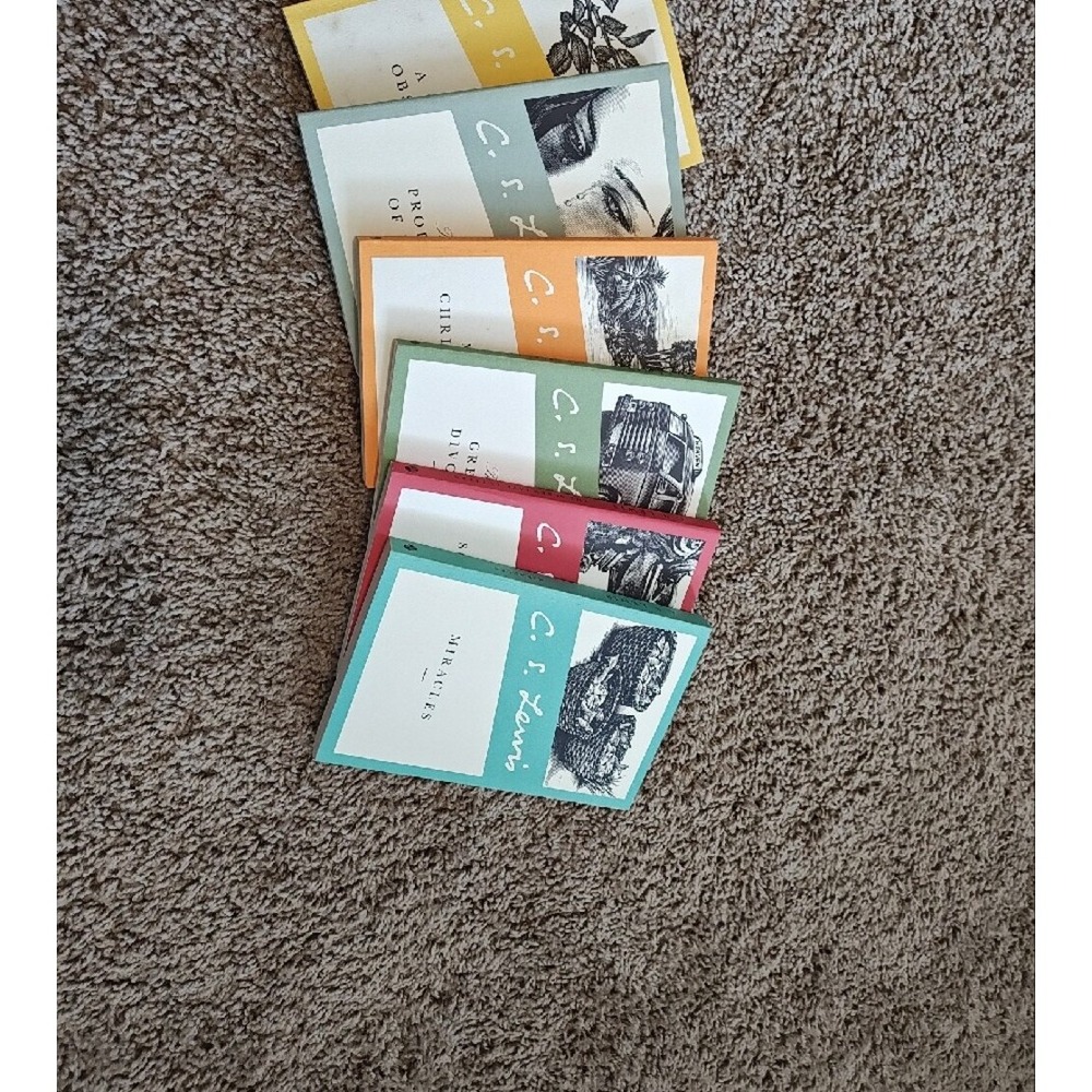 C.S. Lewis Signature Classics 6 Book Box Set Mere Christianity Screwtape Letters